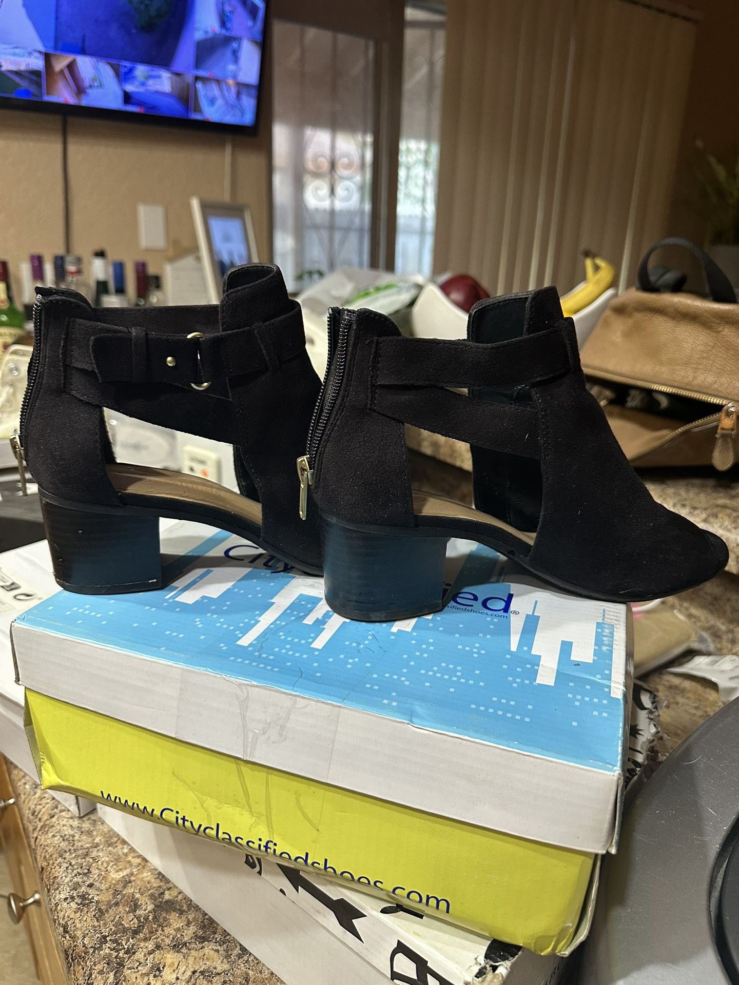 Women’s Shoes