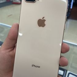 iPhone 8 Plus 