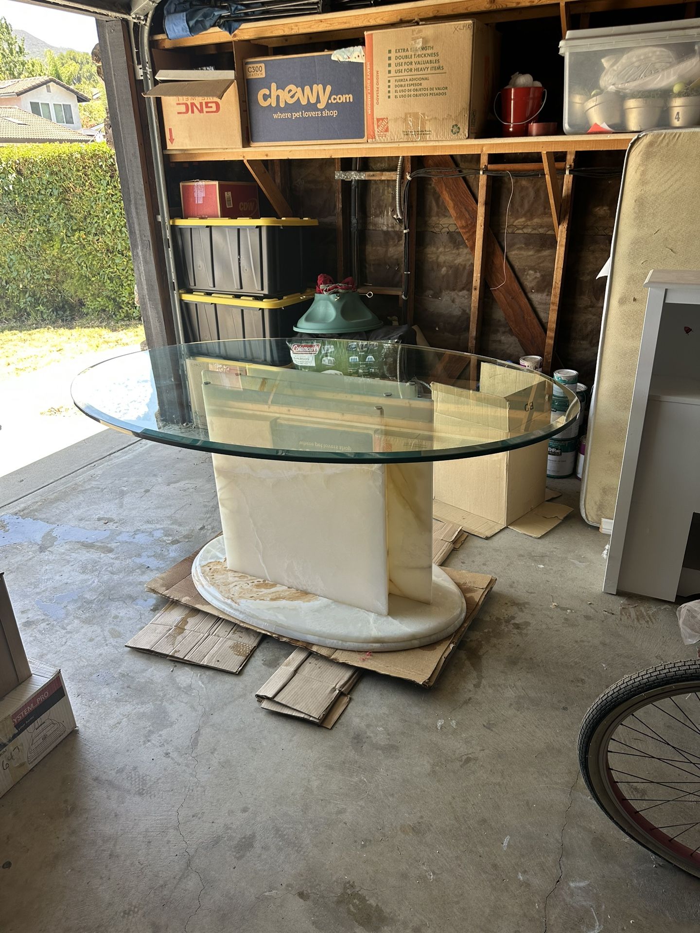 Elegant Onyx Base Glass Top Dining Table – Timeless Statement Piece