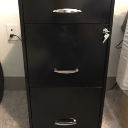 Metal File Cabinet with Keys