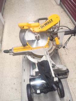 DeWalt DWS782 12"(305mm) Double Bevel Sliding compound Miter Saw