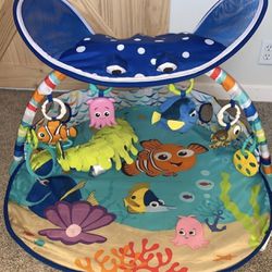 Disney Baby Finding Nemo Mr. Ray Baby Activity Gym & Tummy Time Play Mat by Bright Starts