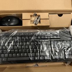 Brand New HP Wireless Keyboard & Mouse 