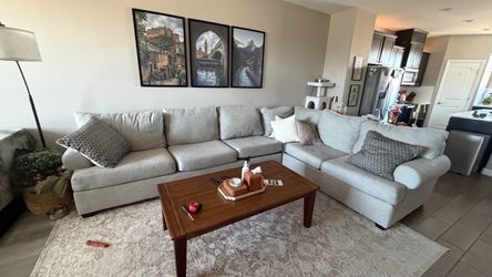 Sectional Sofa