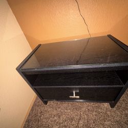 Night Stand With Drawer