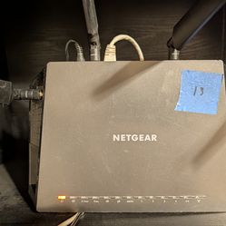 NETGEAR Nighthawk X4S  AC2600 Smart WiFi Router Model: R7800 Designed by NETGEAR in California  Power Internet 2.4 c 5  WiFi