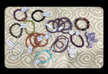 Lot of Gemstone Jewlery - 16 Bracelets 1 Necklace + 2 Accessories High Quality Crystal Stone Lot New For Sale Gifts