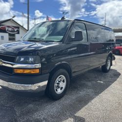 2018 Chevrolet Express 2500