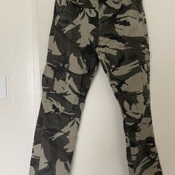 MEN'S FLEECE LINED CARGO PANT Size 32x34 