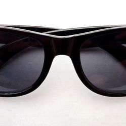 🔥 Ethos Stride Sunglasses/Shades 🔥