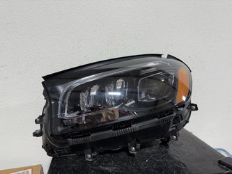 MERCEDES GLS LEFT HEADLIGHT 2023