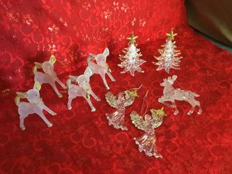 Set Of 9 Plastic Christmas Tree Ornaments 