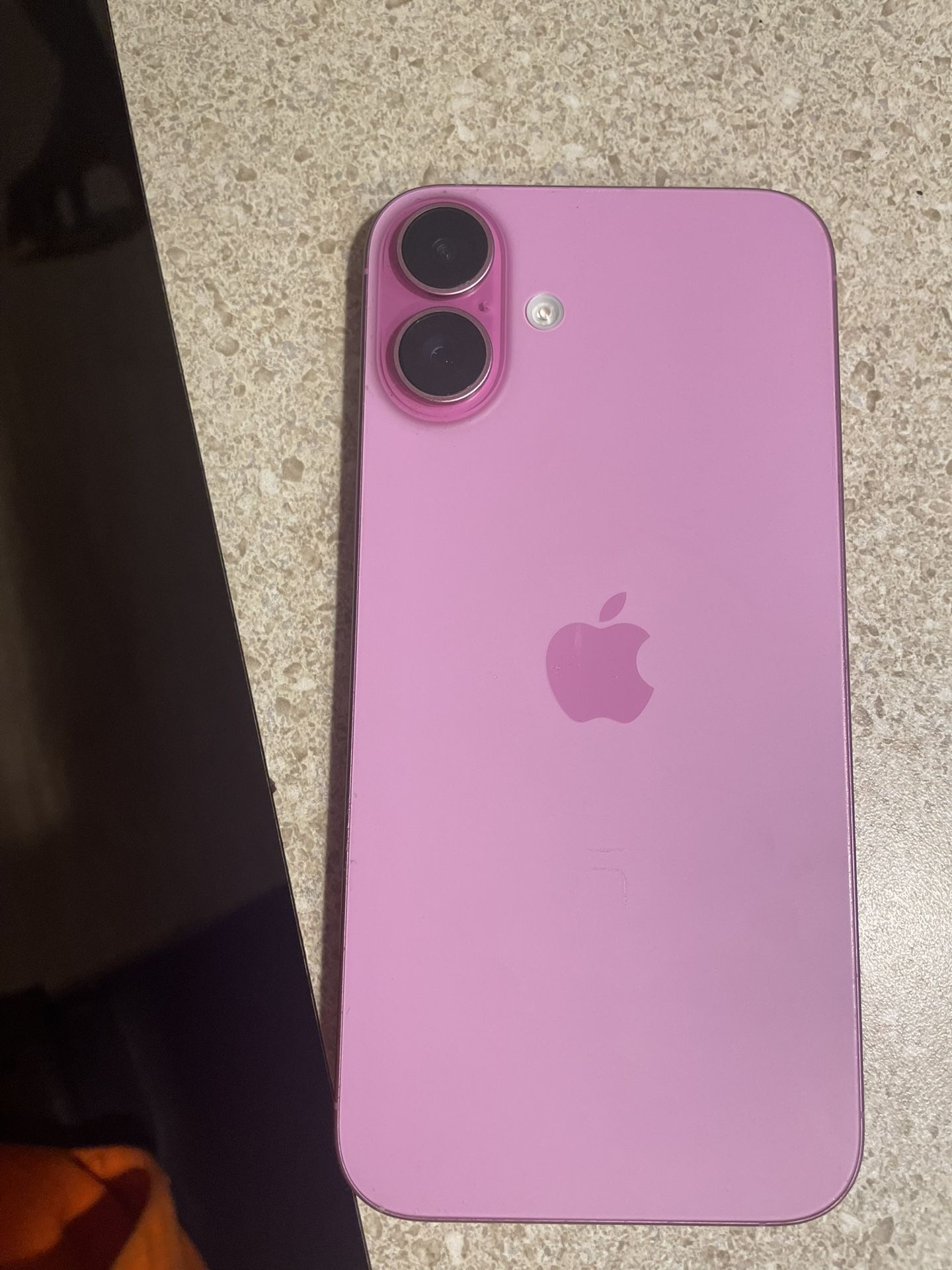 Pink Apple iPhone 16 Plus