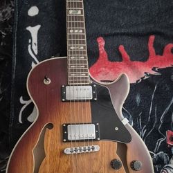 IYV Guitar, and Fender Amp.