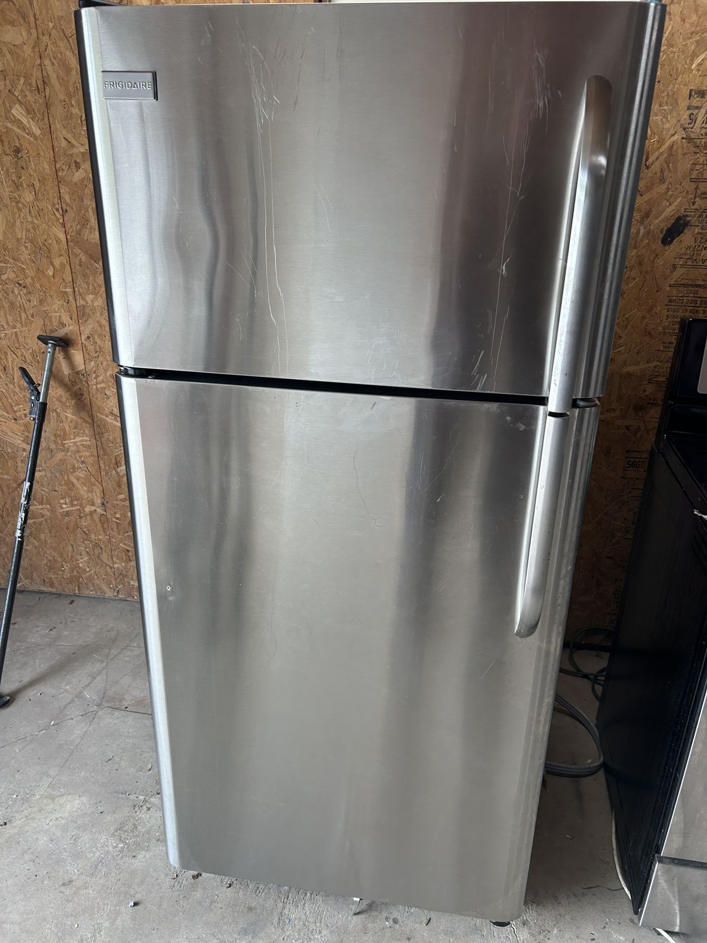 REFRIGERATOR