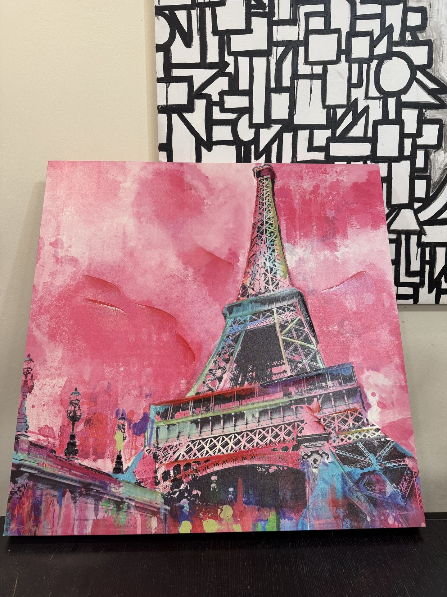 Pink Eiffel Tower Canvas