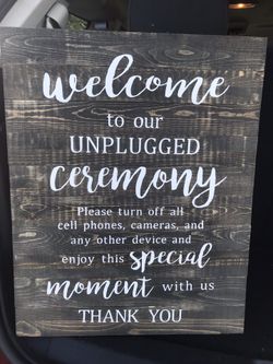 Pallet/Wood Signs