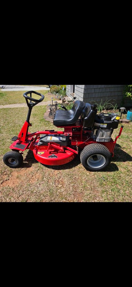 Snapper Riding Mower 28"