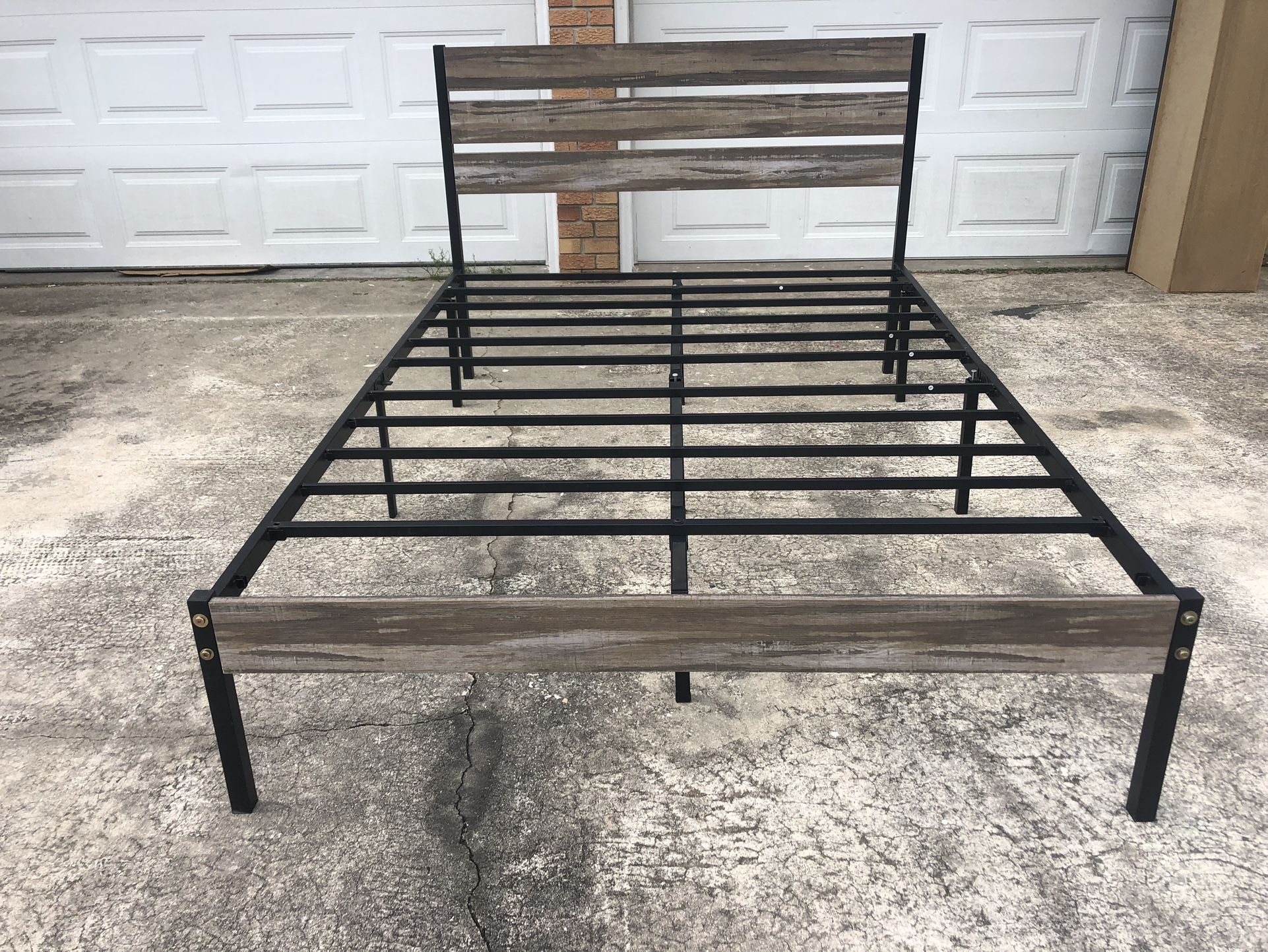 Modern Full Bed Frame St Cloud $75