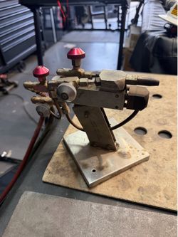 Glassblowing accessories