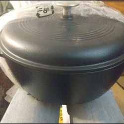 Cast Iron Crock Pot