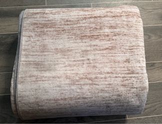 ✨ 6’ x 9’ Washable Area Rug – Valenrug neutral texture linear/ shares of brown and white