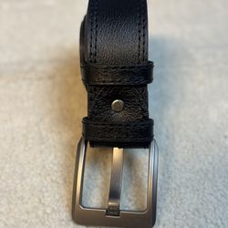 Men’s Black Genuine Leather Belt With Matte Silver Buckle Size L 