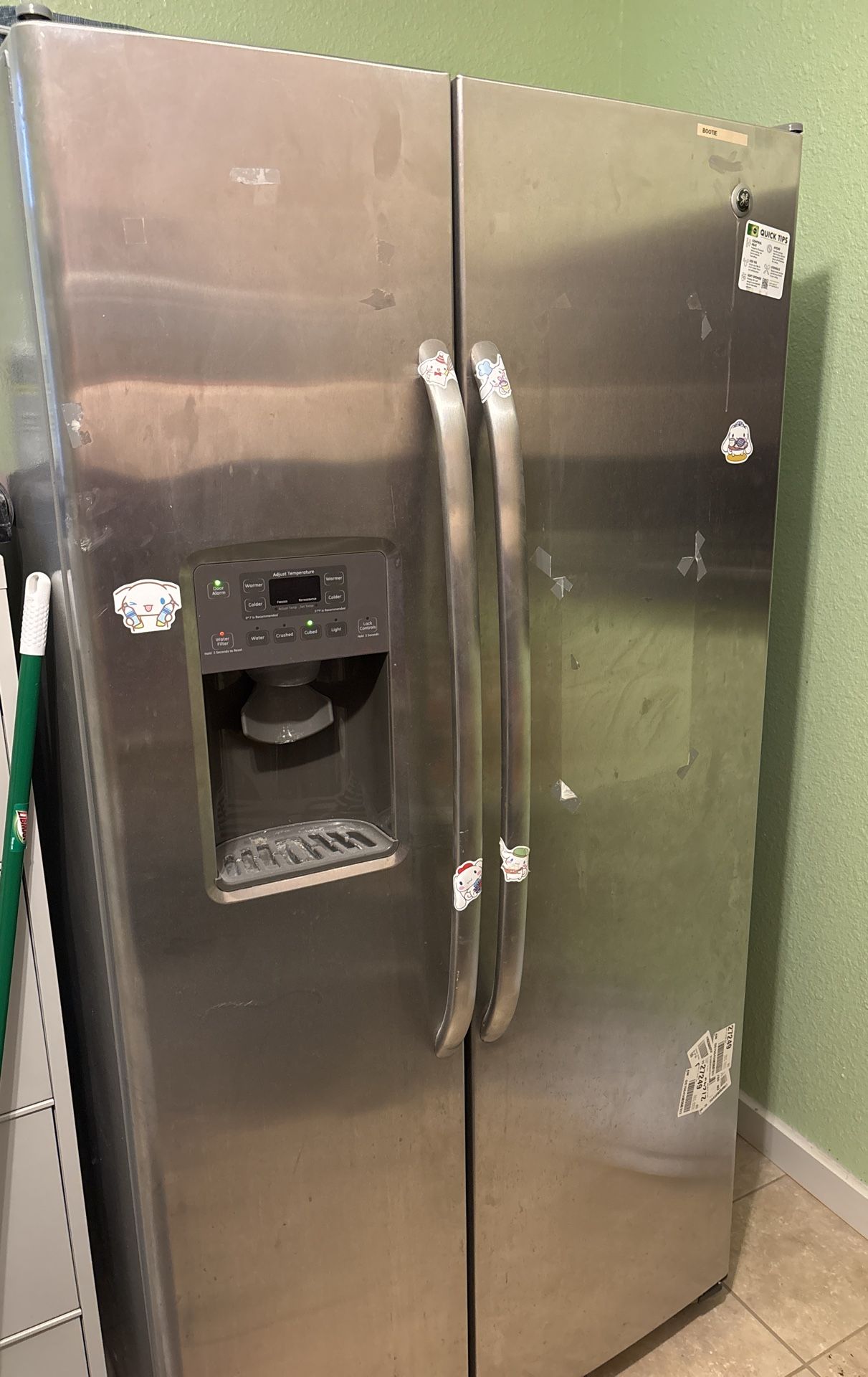 GE Refrigerator
