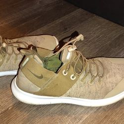 Nike Women's Tennis Shoes 