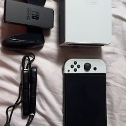 Nintendo Switch OLED + 400gb MicroSD Card