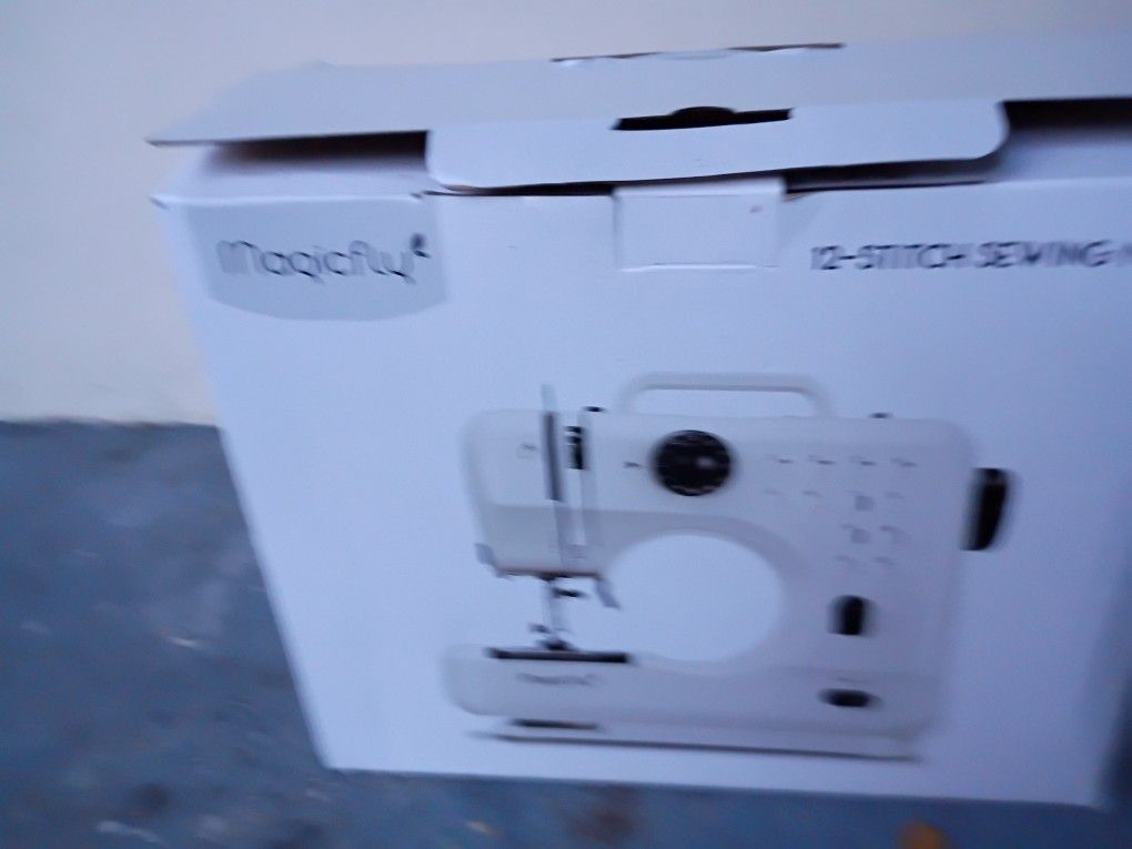 Macgicfly Sewing Machine Brand New