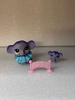 Littlest Pet Shop / LPS - Purple Happy Elephant Orange Eyes and a baby Authentic lps