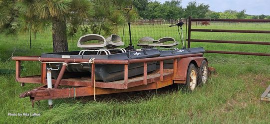 Bass Hunter original 2 fishing boats w trailer