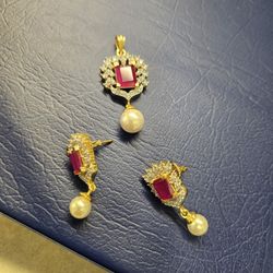 Pendant Set ( 25 Each )