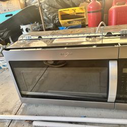 Whirlpool Mounted Microwave 