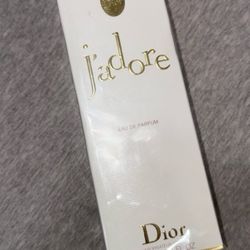 Dior J’adore Perfume 