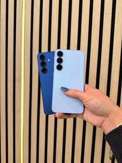 Samsung Galaxy S25 Unlocked 