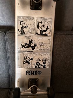 Board in good condition grip tape isn’t that bad
