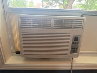 8K GE Window Air Conditioner