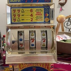 Lucky Sevens Slot Machine Product From Japan 