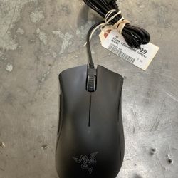 Razor DEATHADDER ESSENTIAL Gaming Mouse