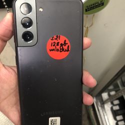 Samsung galaxy s21  5g 128 gb unlocked , sold with store warranty 