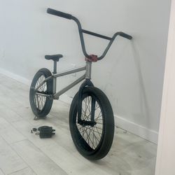 Sunday x Cult BMX Bike