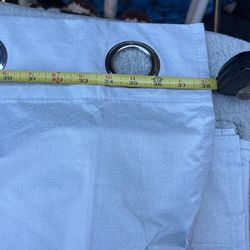 Cortinas nuevas 38 De Ancho Por 52 De Largo .solo efectivo.area 77023