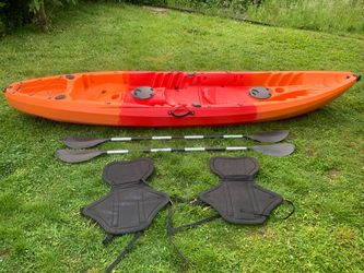 12’ Tandem Kayak w/ Seats, Paddles & Fishing Pole Holsters