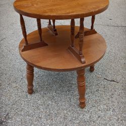  Antique Round Table