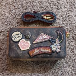 Auth COACH Kira Crossbody In Signature Canvas With Souvenir Patches C0849 Brown