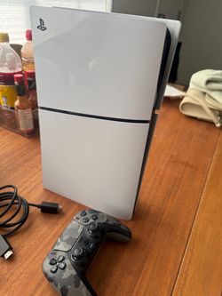 PS5 Slim Disc Edition 1TB (CFI-2015) + Gray Camouflage DualSense