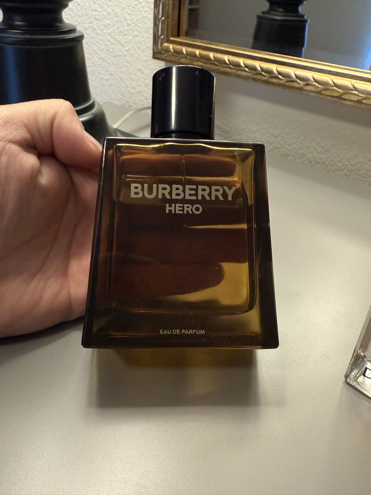 Burberry Hero Perfume