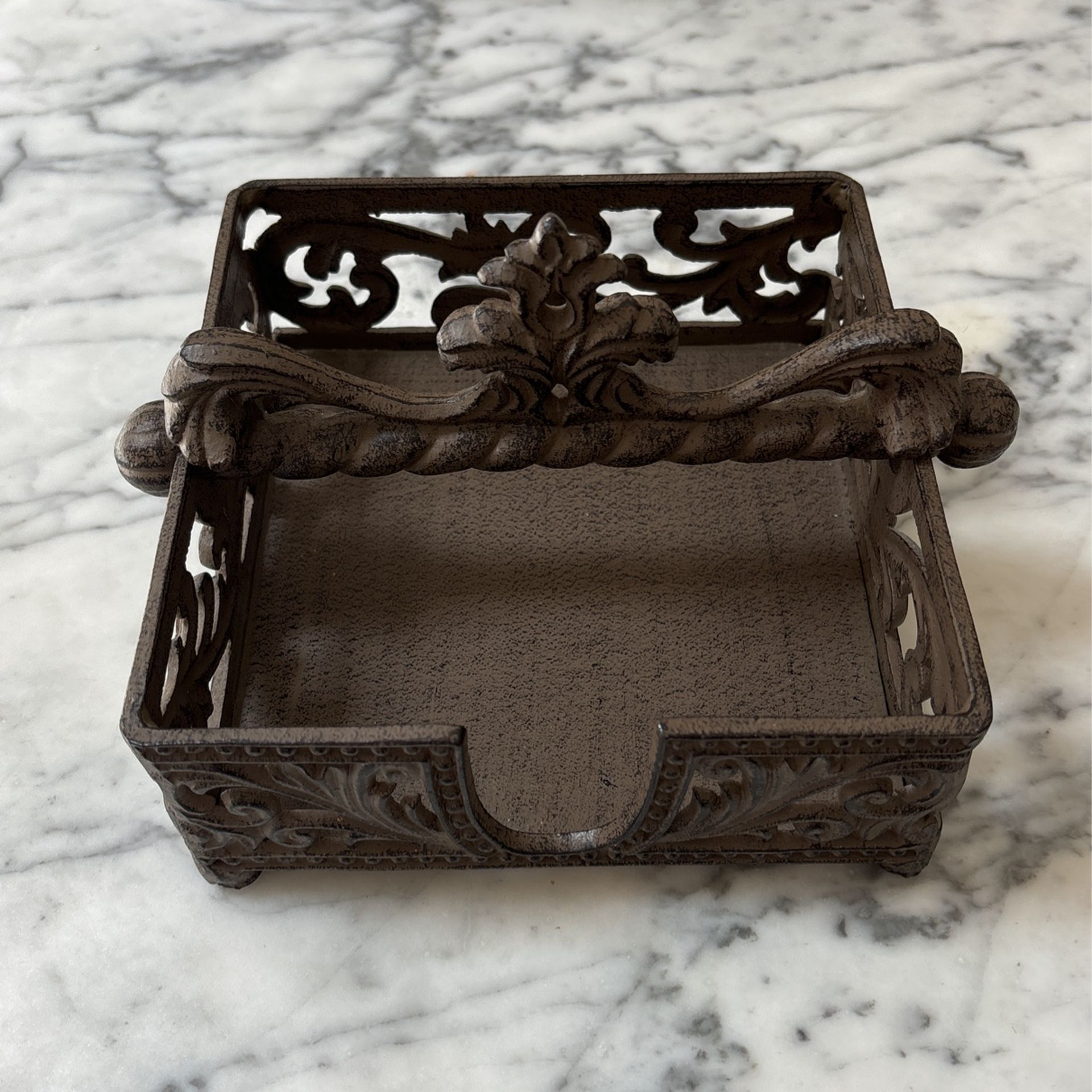 GG Collection Napkin Holder